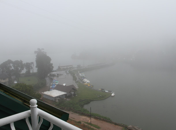 deluxe room in nuwara eliya
